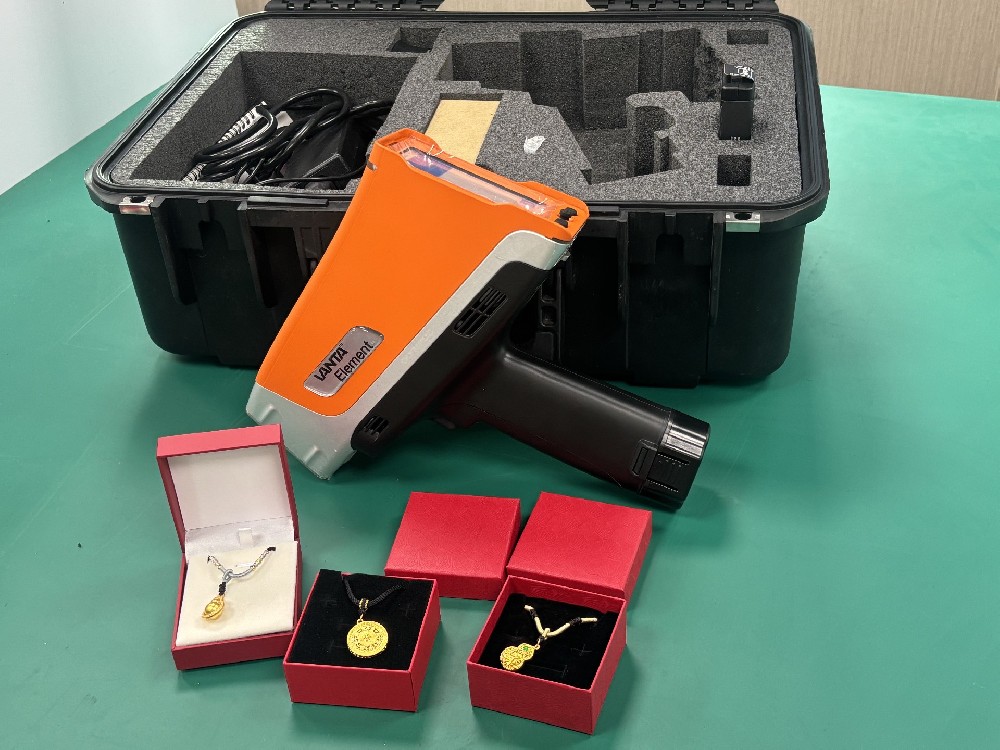 1 元耳釘含 92.8% 致癌物！奧林巴斯光譜儀做低價鍍金鍍銀的 “健康守門員”！